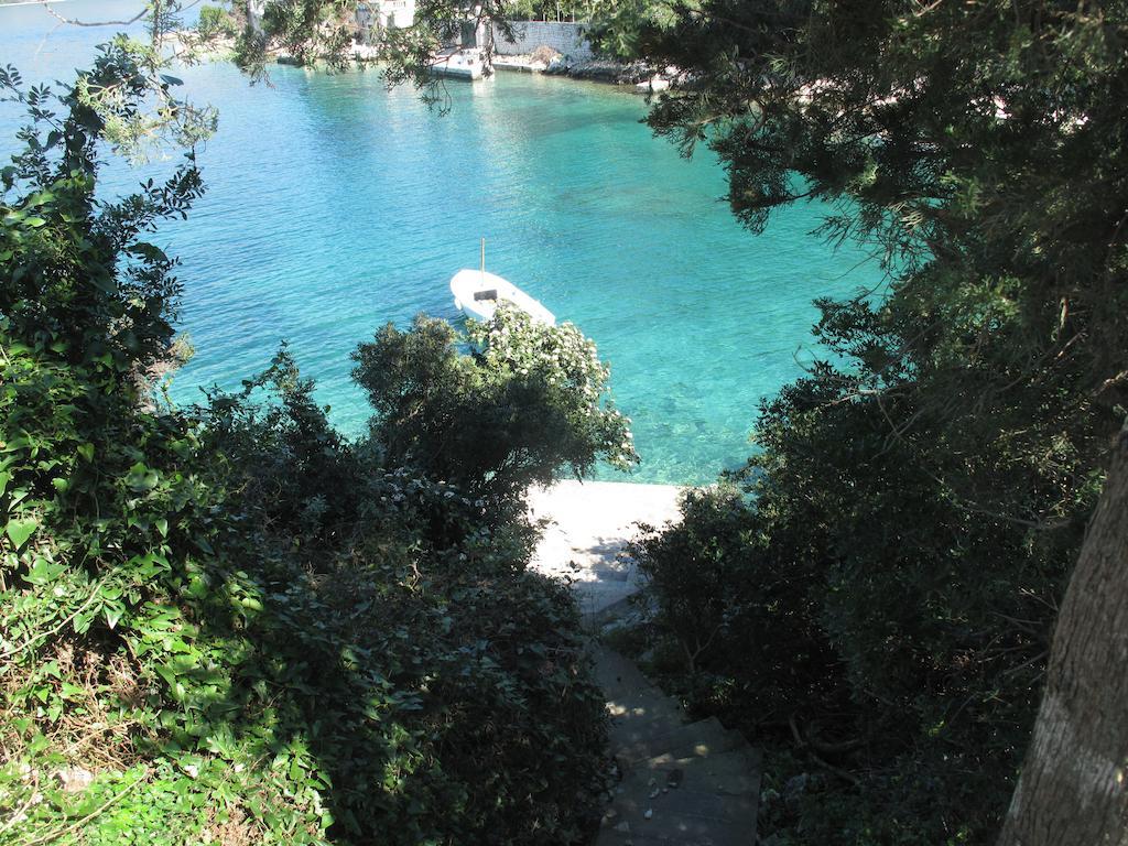 Apartments Zuvela Korcula Town Exterior photo